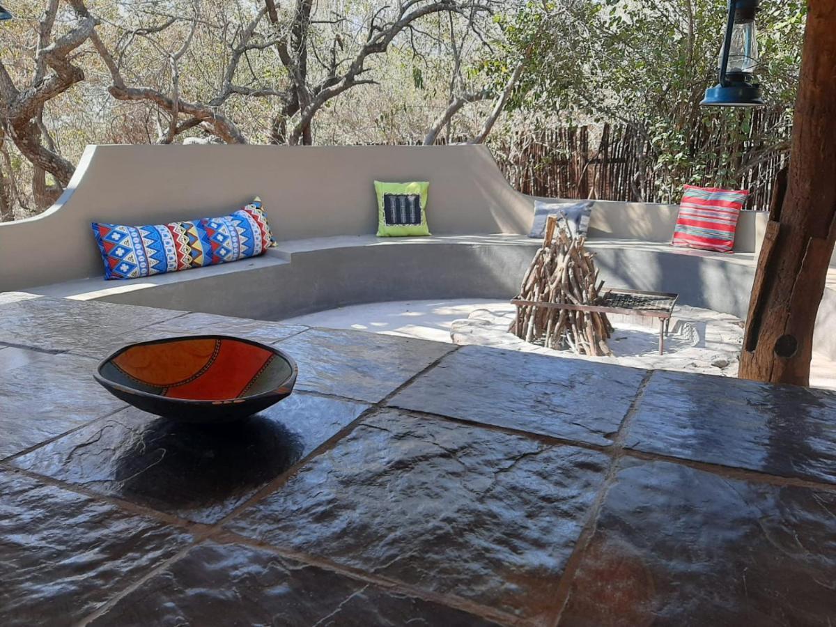 African Bush Escape Marloth Park Exteriör bild